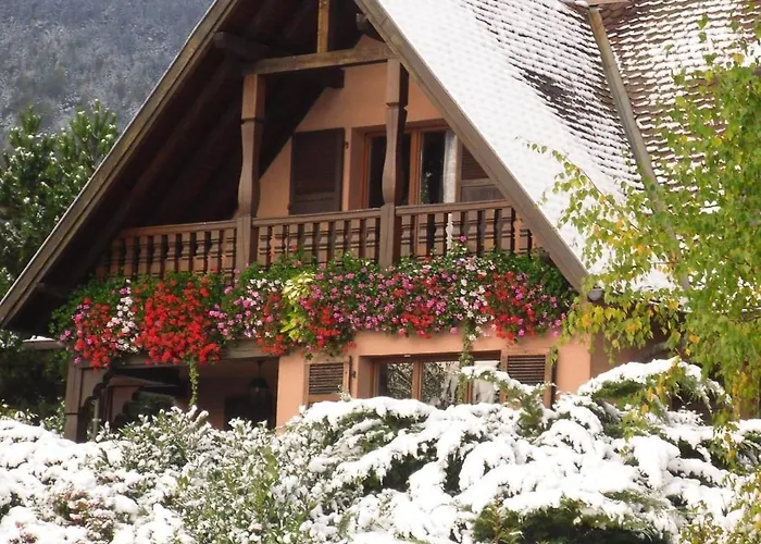 à Avec Vue Montagne *